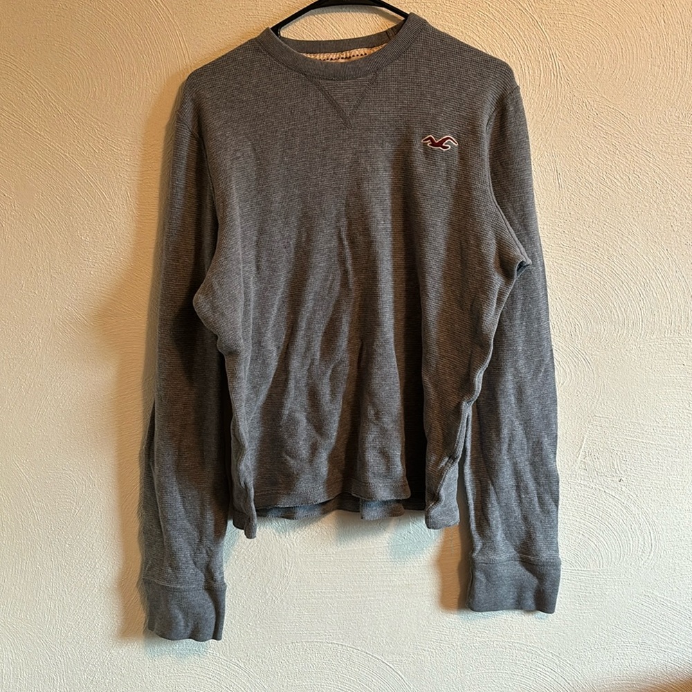 Hollister sweater